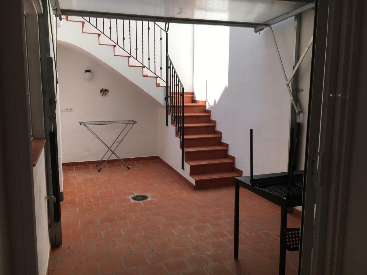 Casa 6-7 Personas, Aire Acondicionado Y Wifi Villa Ador Ngoại thất bức ảnh